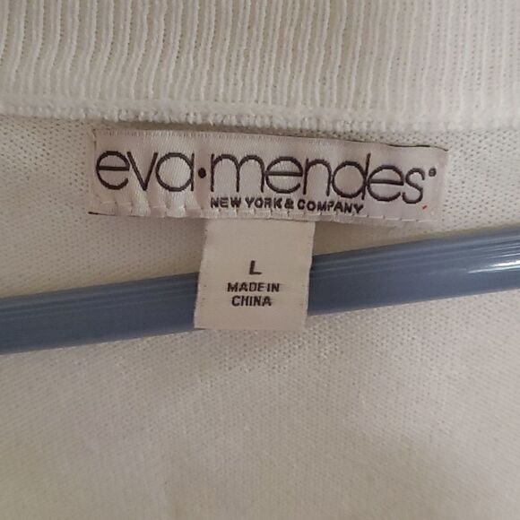 Lightweight faux tie front sweater - Picture 2 of 6